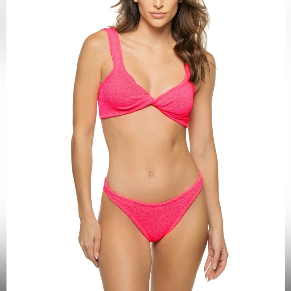 Hunza G Juno Bikini Set in Hot Pink